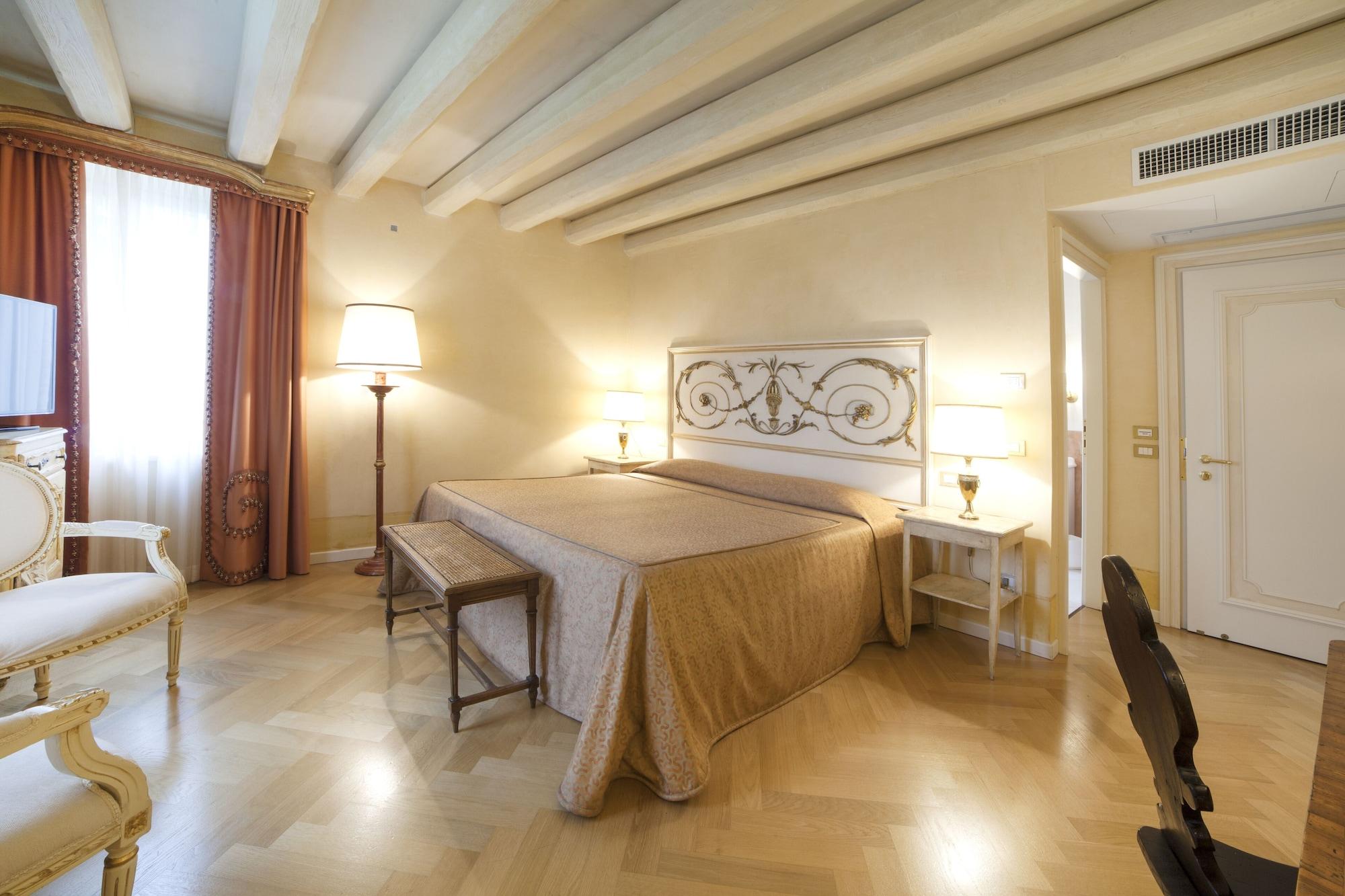 Relais Fra' Lorenzo 5*